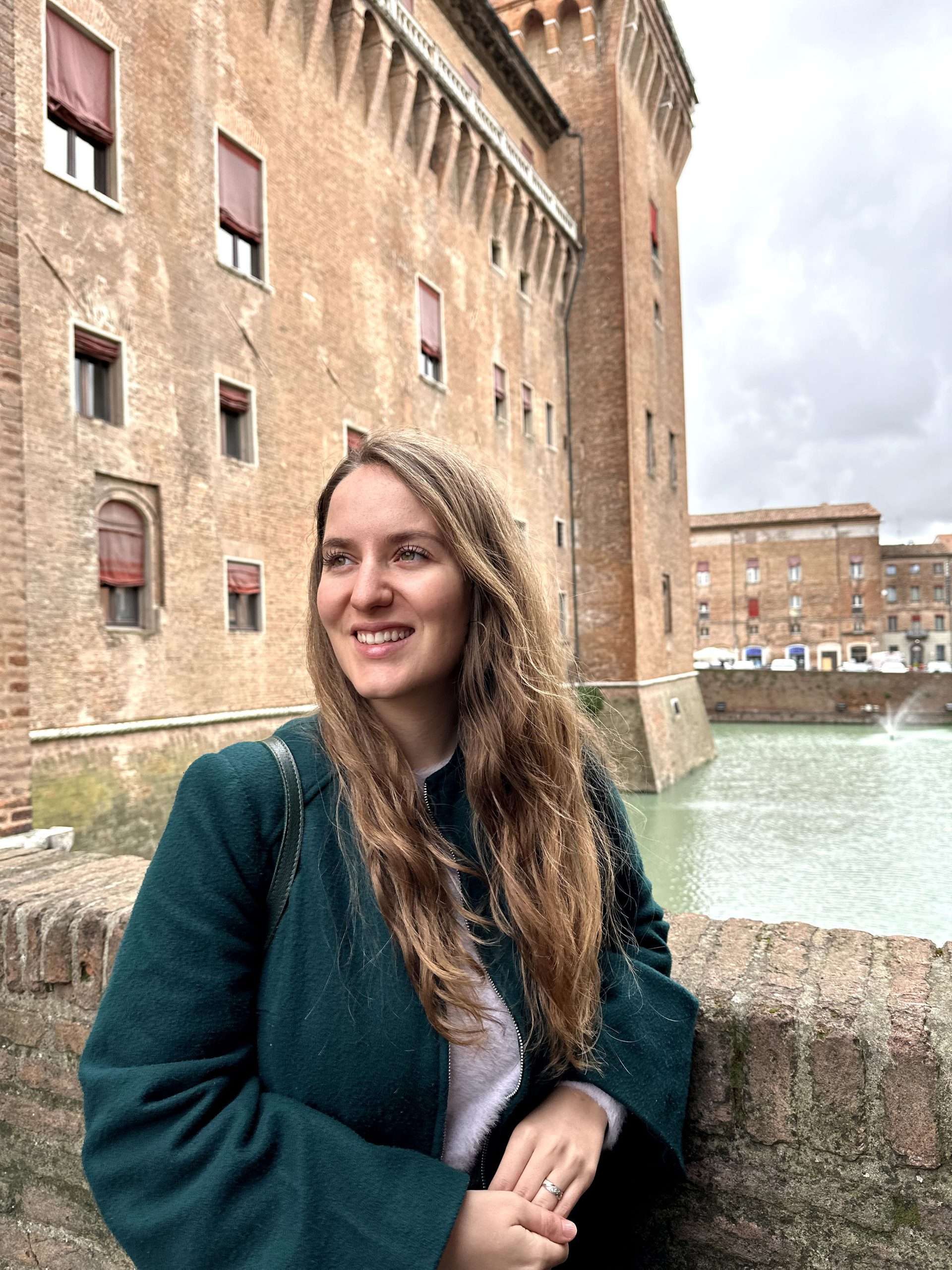 Chiara de viaje