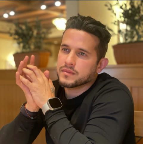 Eduardo Amabilis, estudiante de italiano